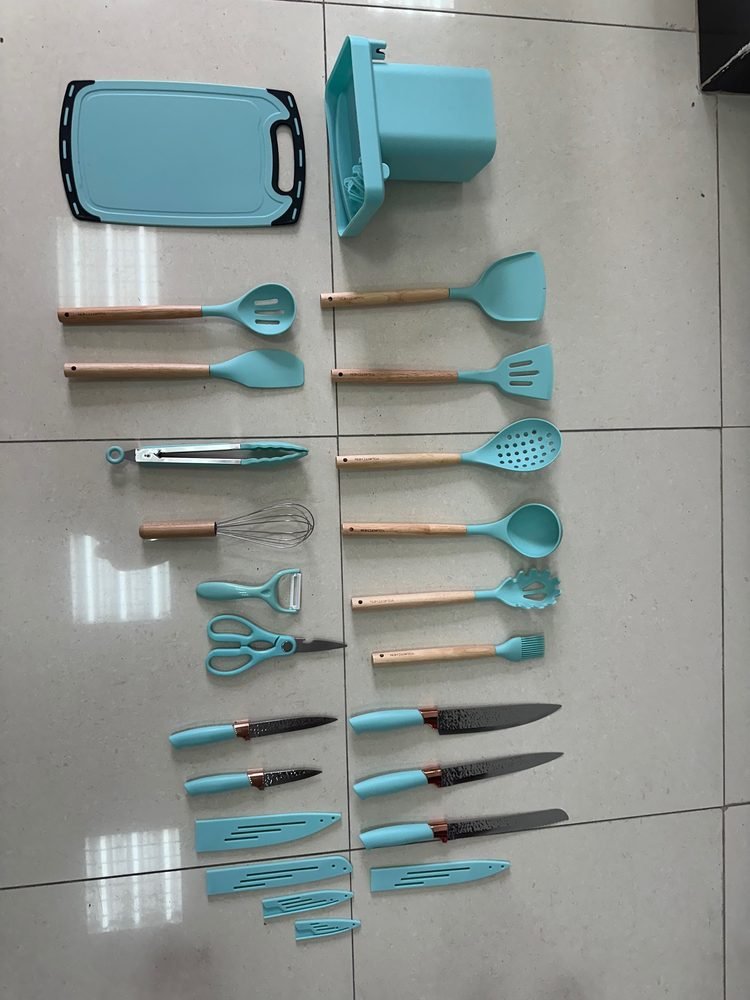 19-Piece Hammered Silicone Kitchen Utensil Set with Square Bucket