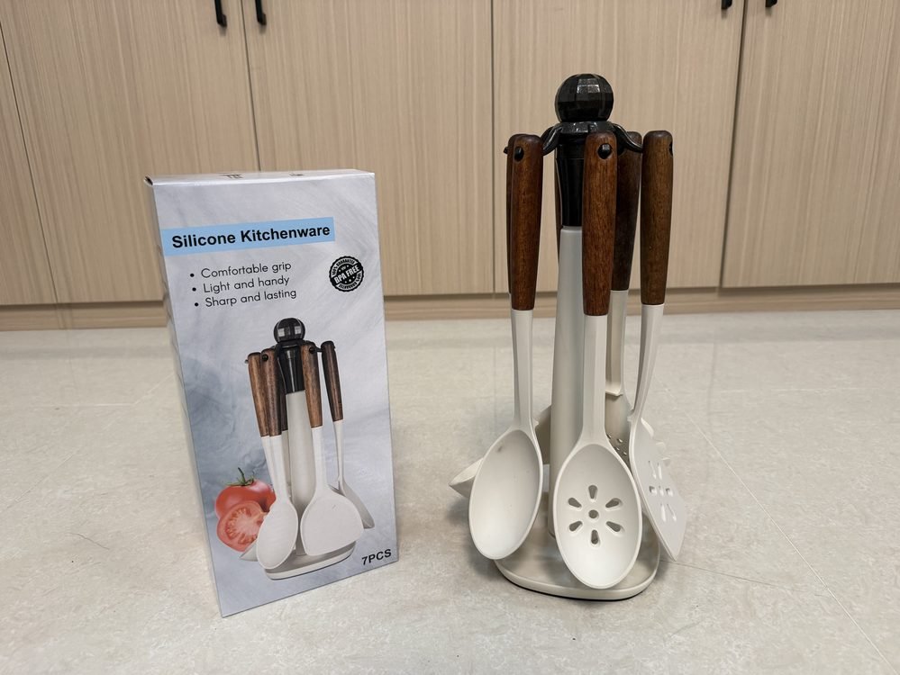 7-Piece Utensil Set with Half-Wood Handles and Plastic Rack