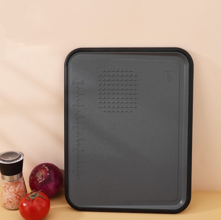 Plastic Cutting Board with Grater